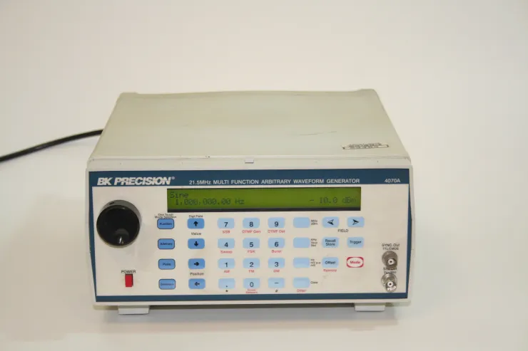 BK Model 4070A Waveform generator