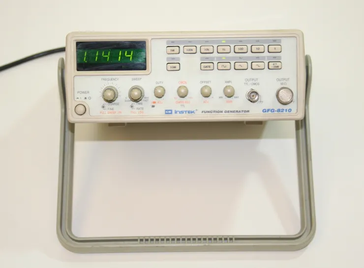 Instek GFG-8201 Function Generator